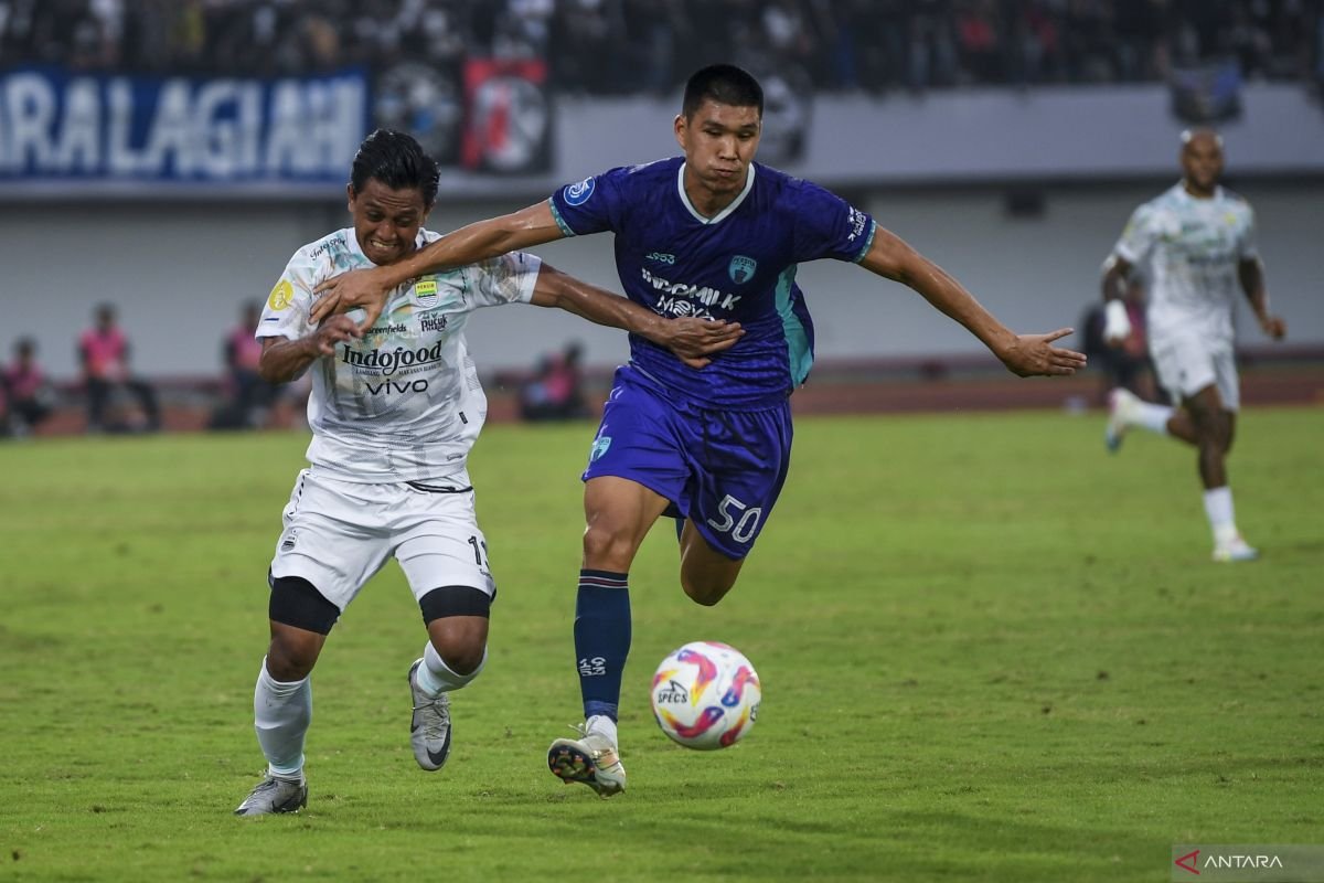 Puji Penampilan Tim Persib Meski Tidak Mampu Meraih Kemenangan