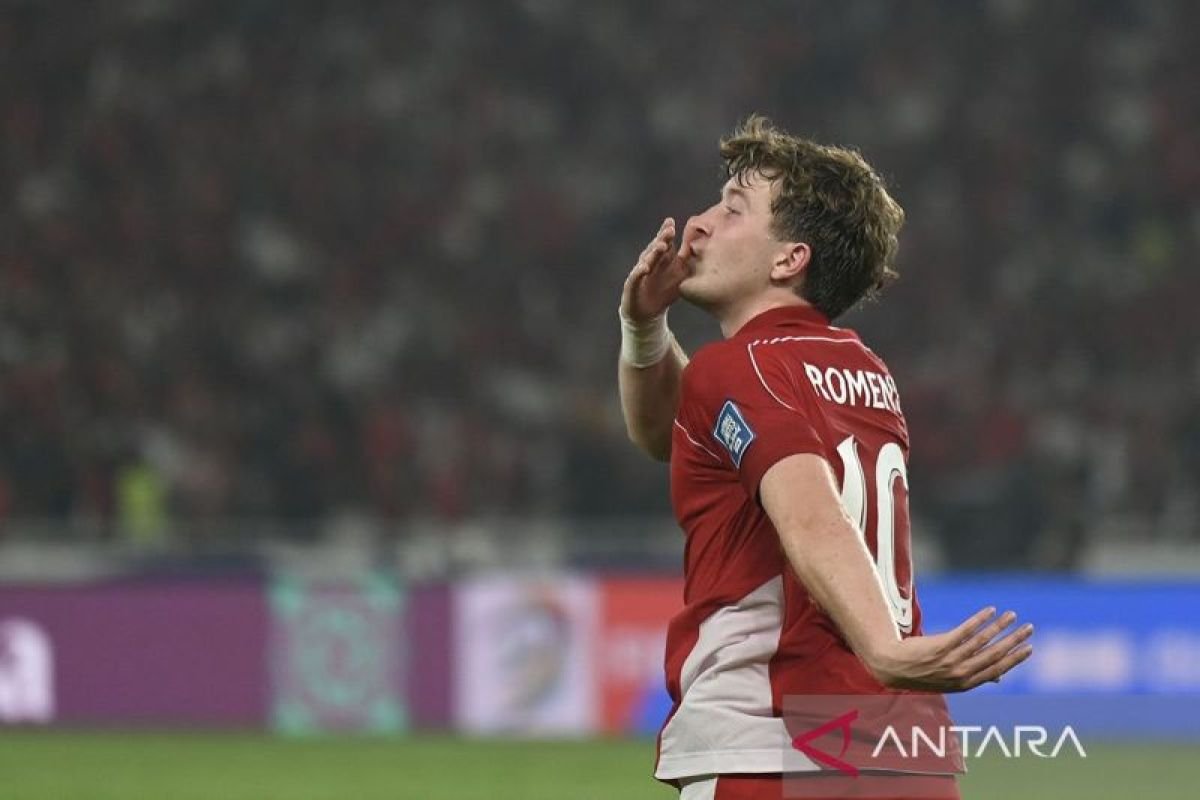 Tendangan Penalti Ole Romeny Membawa Indonesia Unggul atas China di Babak Pertama